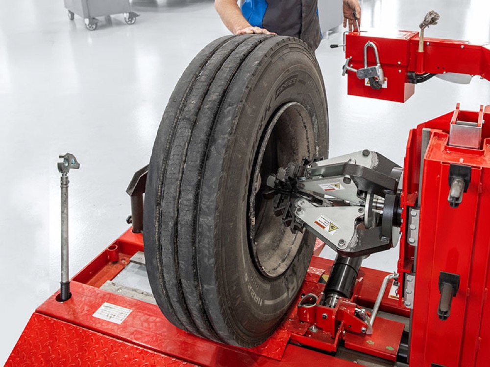 TCX635HD Tire Changer